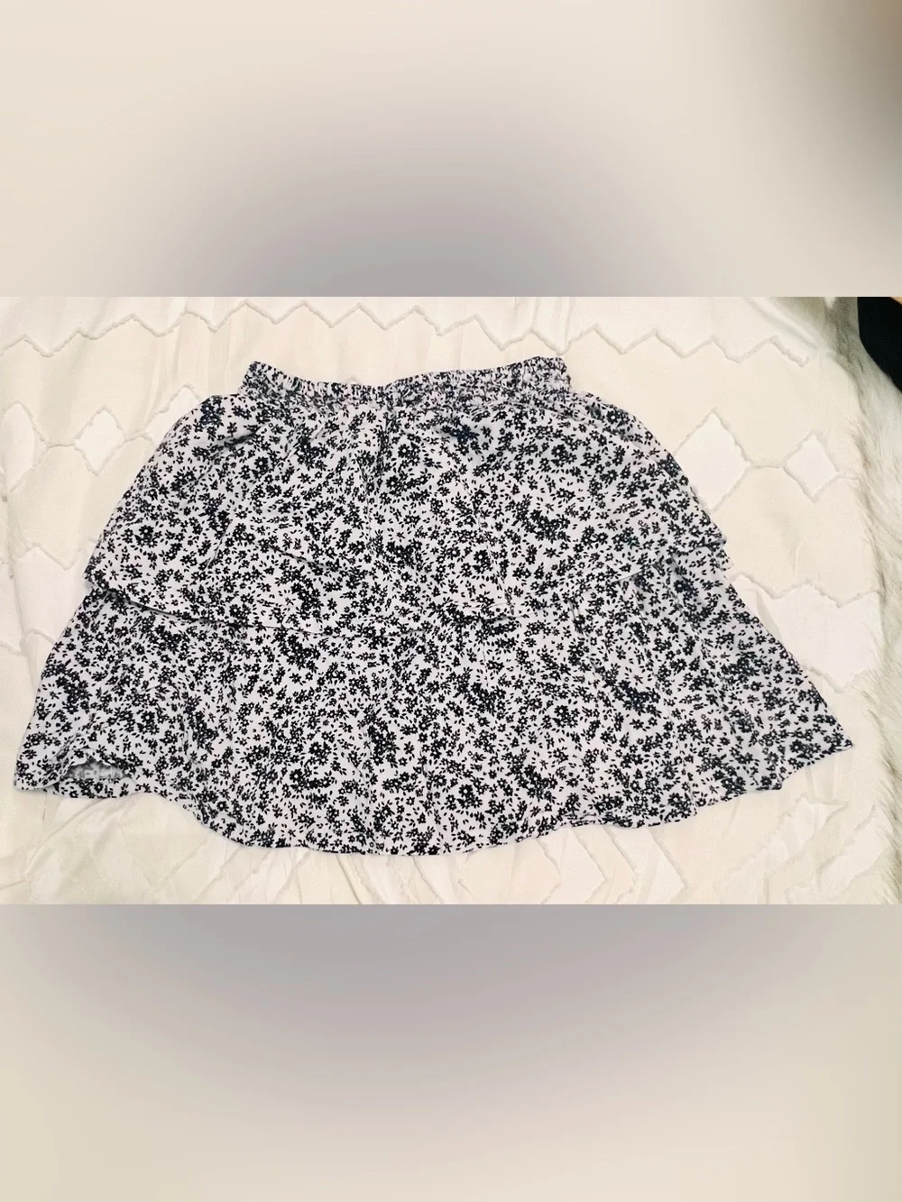 Girls Back to School Bundle OshKosh Sweatshirt Old Navy Floral Skirt Sz 10 Set!!